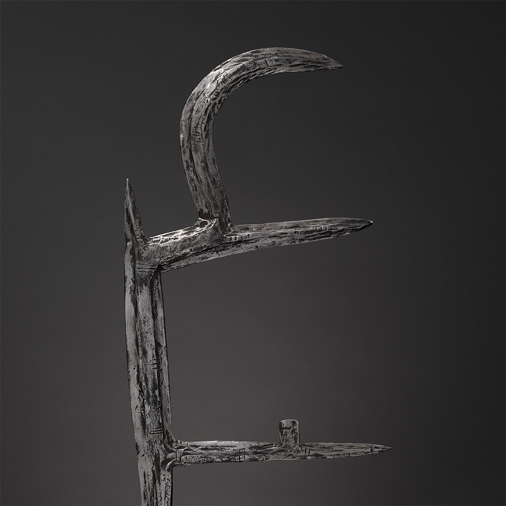 Left-Handed Laka Throwing Knife with Elaborate Topbranch, Chad