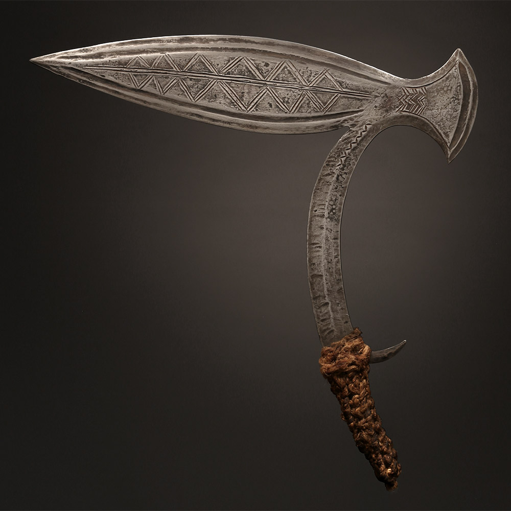 Inauthentic Prestige Blade Inspired by a Throwing Knife, Fang / Njem / Bumali, Gabon, Equatorial Guinea
