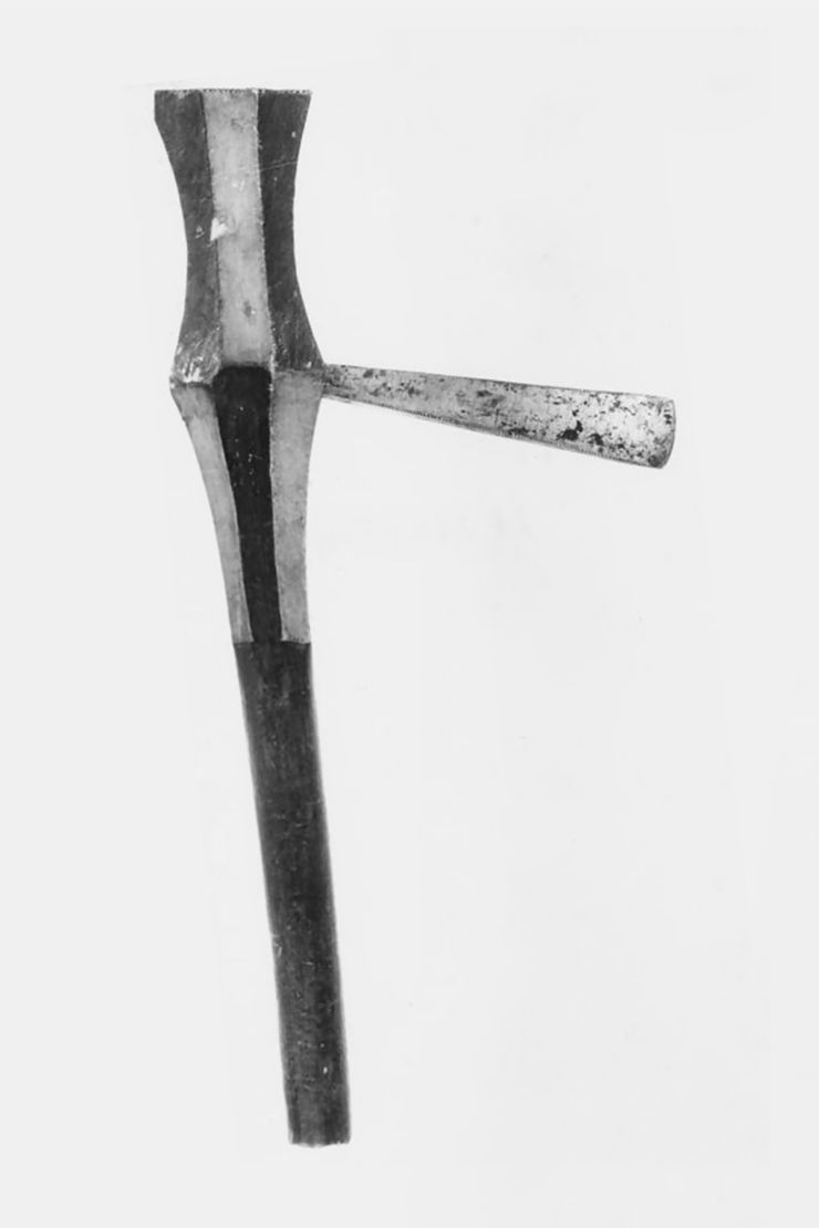 Mangbetu-axe-44cm-b.jpg